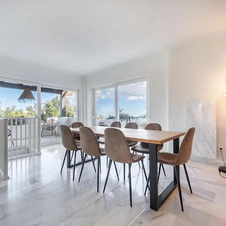 شقة Sea & Mountain View Marbella